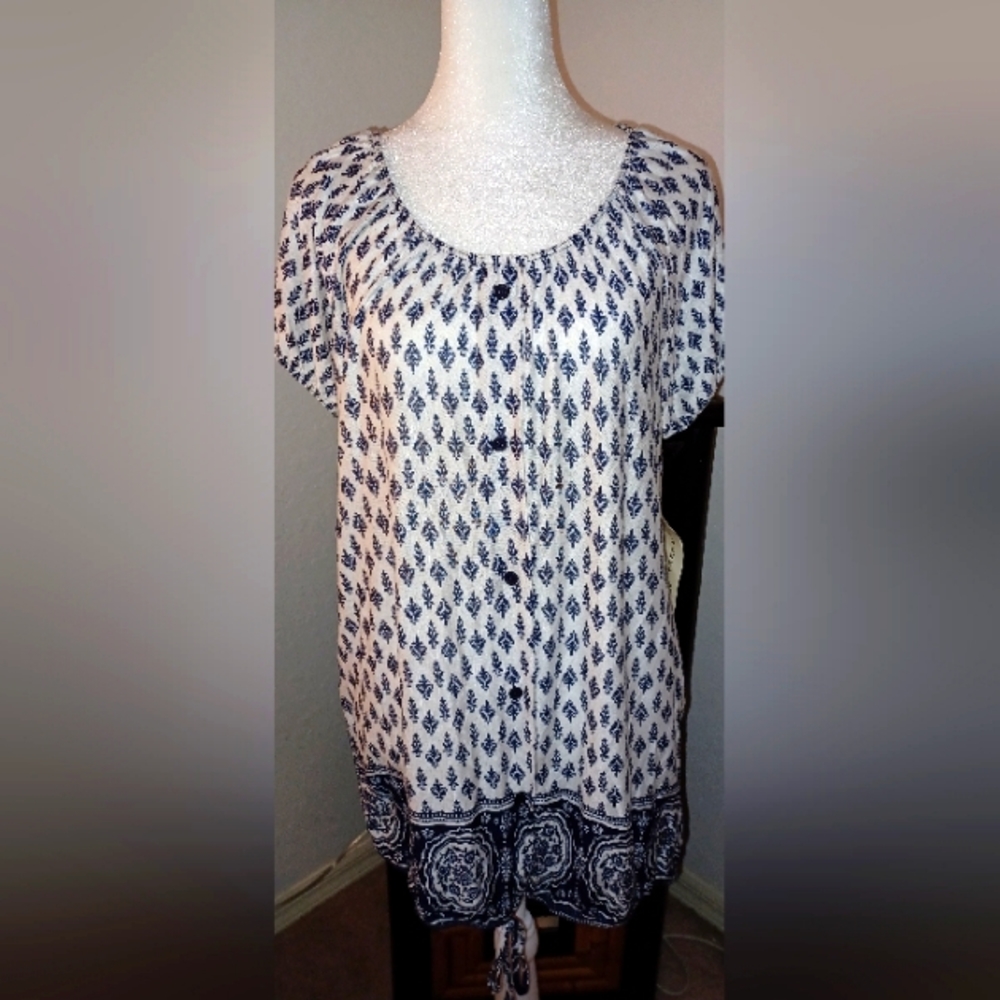 Women's XL shirt